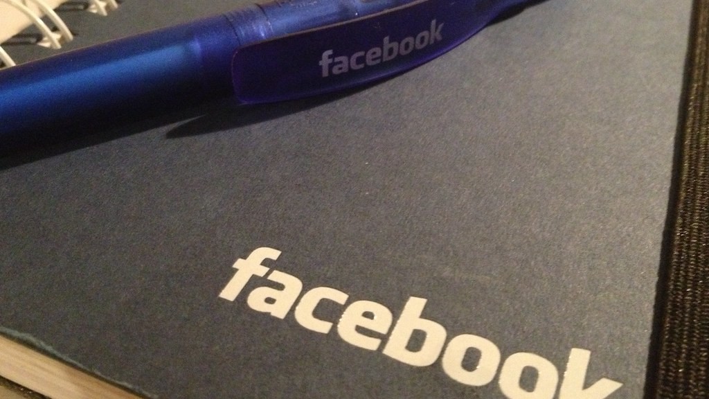 How to build a strong digital facebook marketing portfolio?